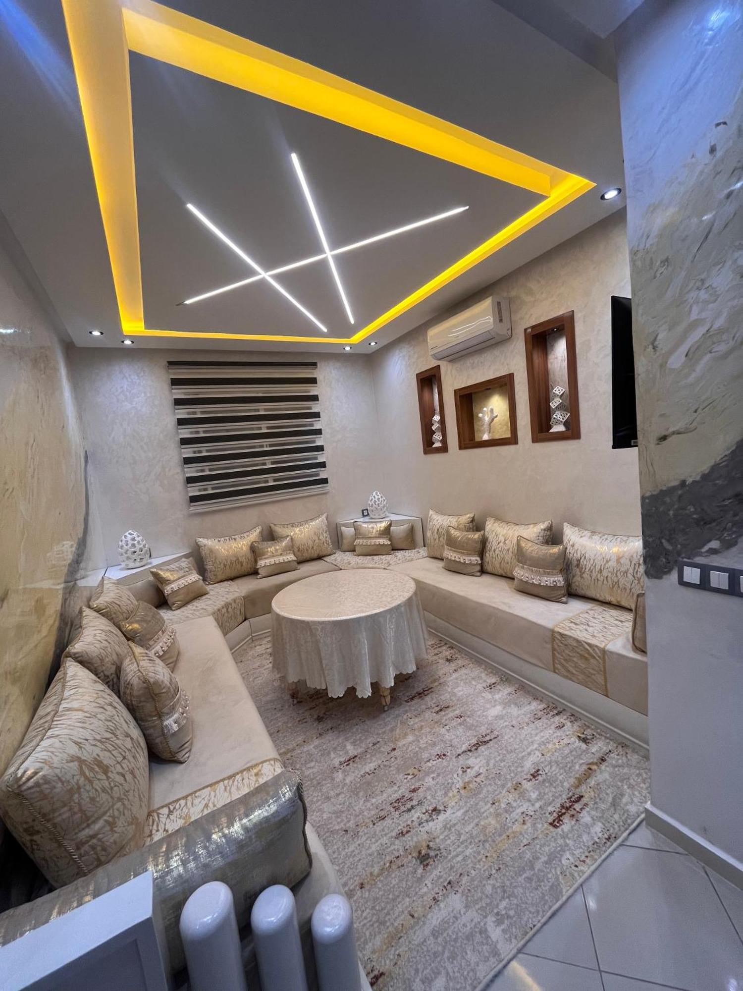 Appartement Renove Avec Style Et Parking Surveille مراكش المظهر الخارجي الصورة