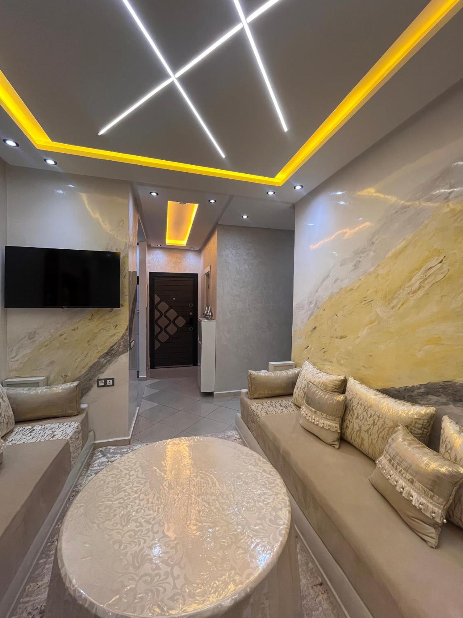 Appartement Renove Avec Style Et Parking Surveille مراكش المظهر الخارجي الصورة